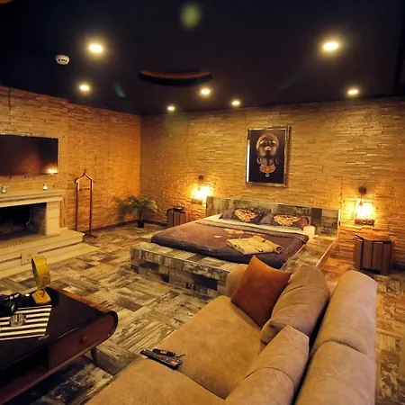 Elegant House Apartman