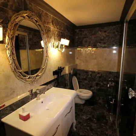Elegant House アパート *