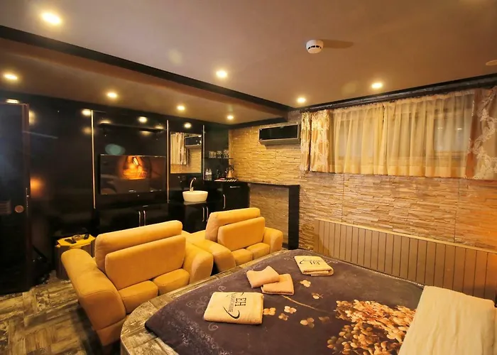 Elegant House Apartman *